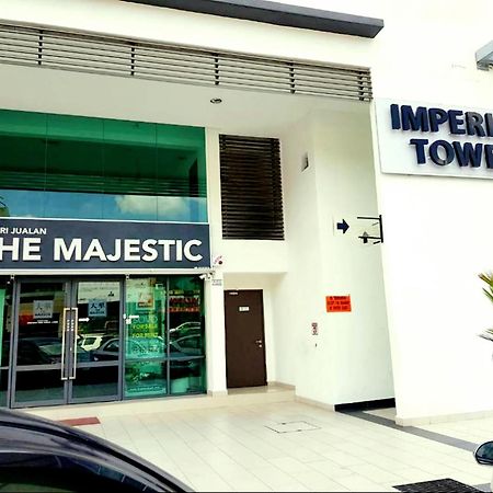 Ipoh City Centre Majestic 2 Room Holiday Suite By City Home Empire Zewnętrze zdjęcie